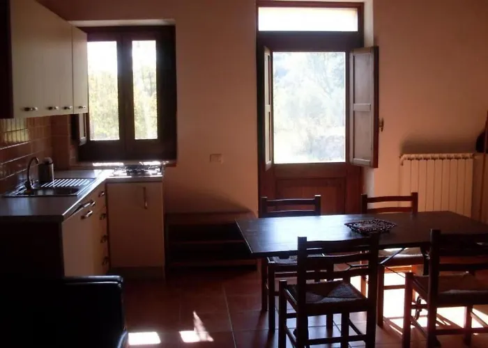 Landgut Mit Blick Auf Wasser By Interhome