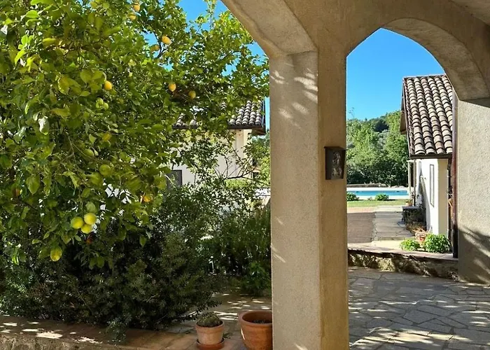 Landgut Mit Blick Auf Wasser By Interhome Apartment Girifalco